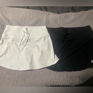 Vuori White and Black Tennis Skorts